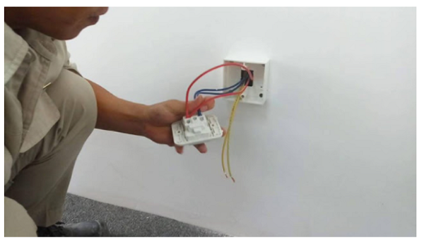 C&aacute;ch đi d&acirc;y điện trong nh&agrave;