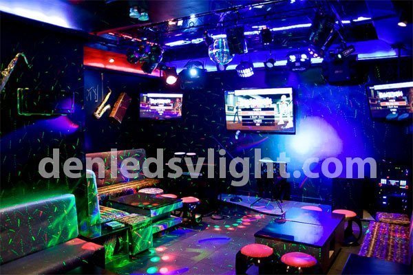 den-led-mat-ech-quan-karaoke