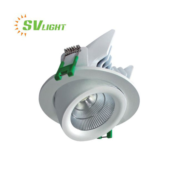 cac-mau-den-led-am-tran