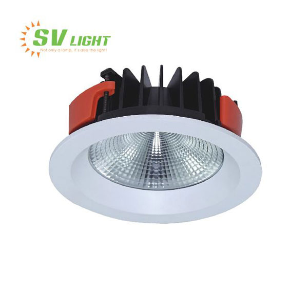 den-downlight-sieu-sang