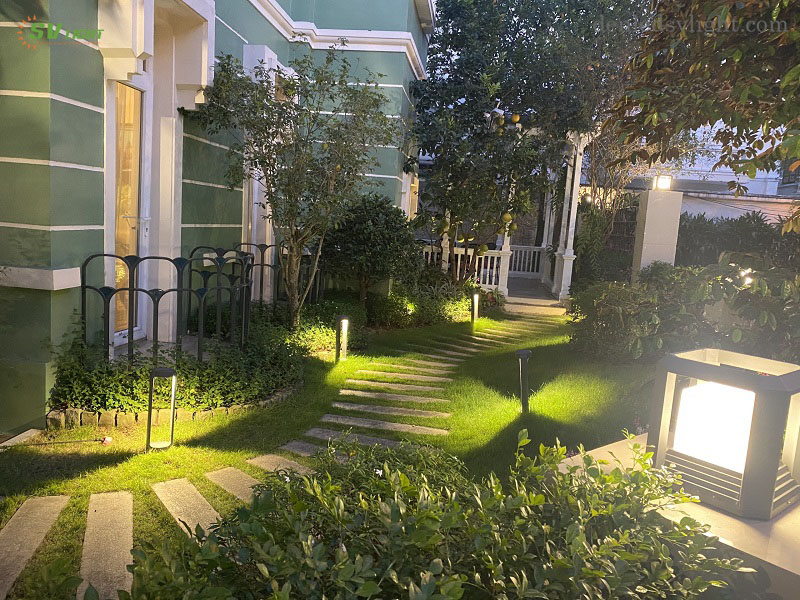 SVlight cung cấp thiết bị chiếu s&aacute;ng ngoại thất biệt thự 8